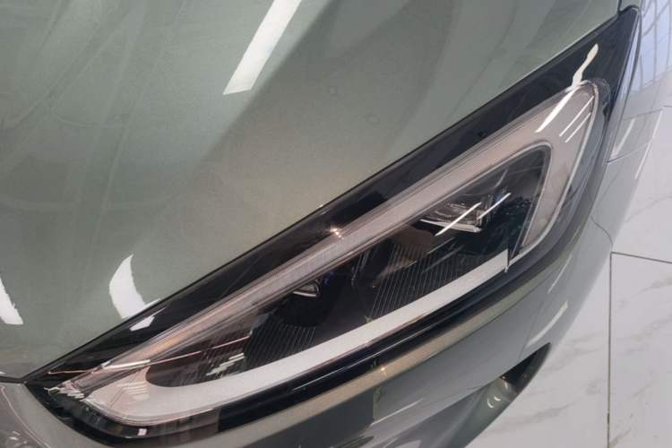 Used Hima AITO M5 2022 Pure Electric Rear-Drive Standard Edition Left Front Headlight