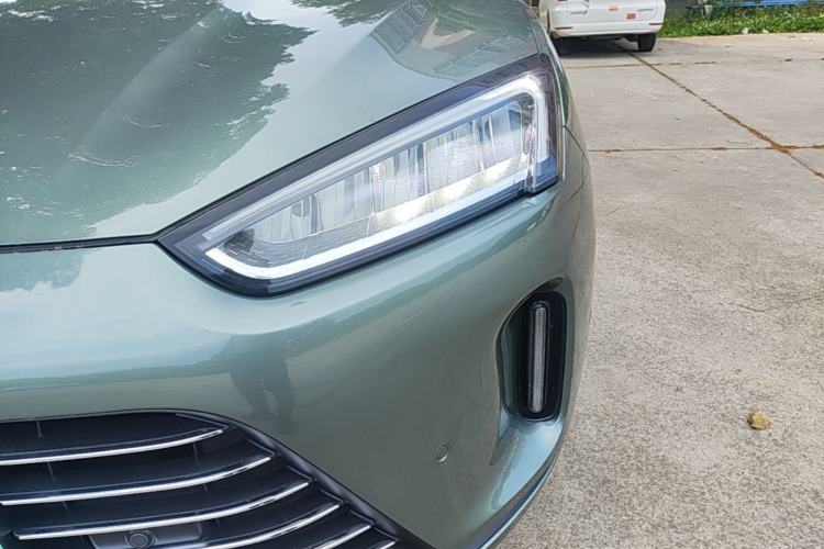 Used Hima AITO M5 2022 Extended-Range Four-Wheel Drive Performance Version Left Front Headlight