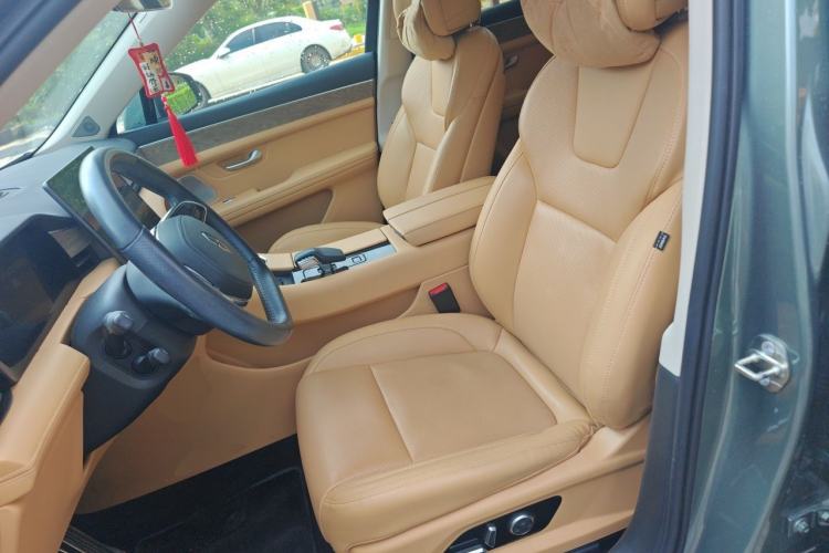 Used Hima AITO M5 2022 Extended-Range Four-Wheel Drive Ultimate Edition Left Front Seat