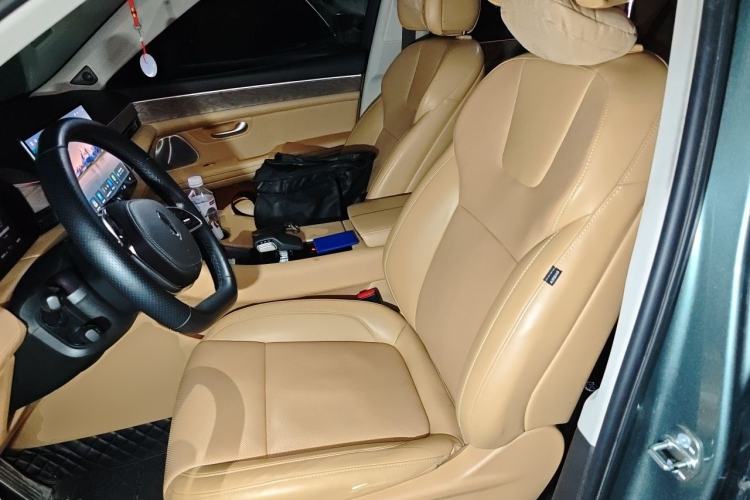 Used Hima AITO M5 2022 Extended-Range Four-Wheel Drive Ultimate Edition Left Front Seat