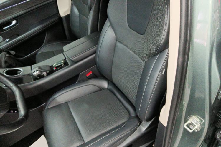 Used Hima AITO M5 2022 Extended-Range Four-Wheel Drive Ultimate Edition Left Front Seat