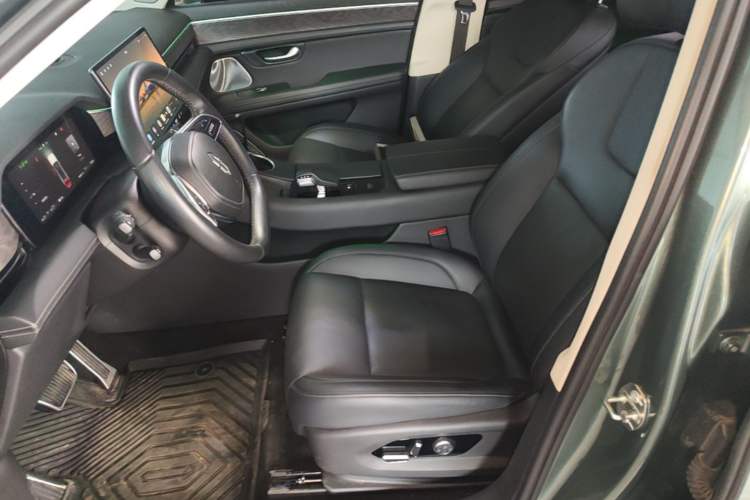 Used Hima AITO M5 2022 Extended-Range Four-Wheel Drive Performance Version Left Front Seat