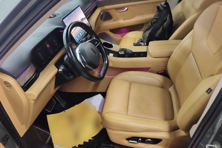 Used Hima AITO M5 2022 Extended-Range Four-Wheel Drive Ultimate Edition Left Front Seat