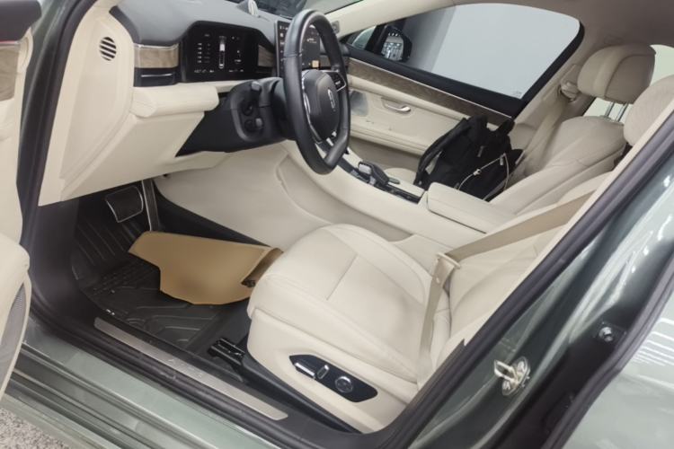 Used Hima AITO M5 2022 Extended-Range Four-Wheel Drive Performance Version Left Front Seat