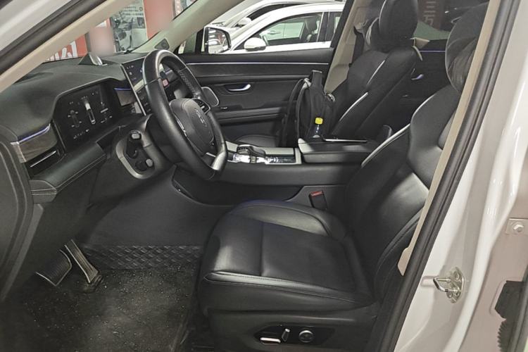 Used Hima AITO M5 2022 Extended-Range Four-Wheel Drive Ultimate Edition Left Front Seat