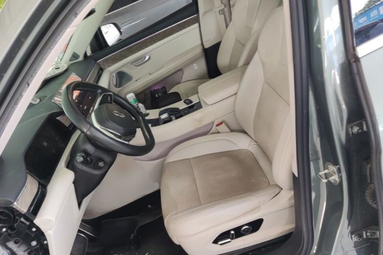 Used Hima AITO M5 2022 Extended-Range Four-Wheel Drive Performance Version Left Front Seat