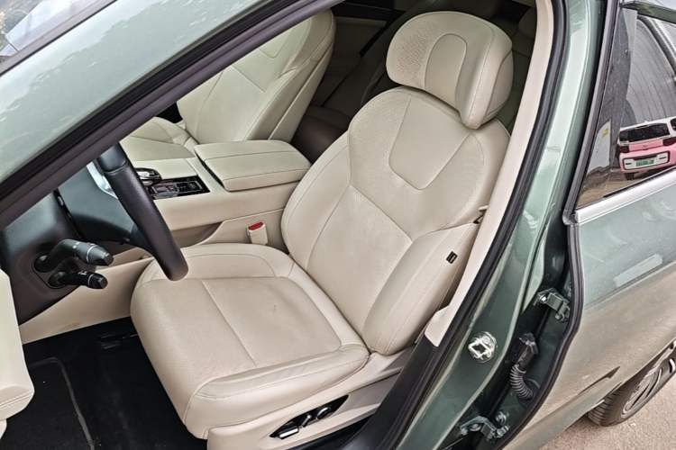 Used Hima AITO M5 2022 Extended-Range Four-Wheel Drive Flagship Edition Left Front Seat