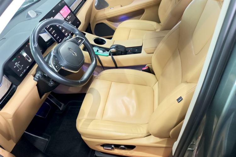 Used Hima AITO M5 2022 Extended-Range Four-Wheel Drive Performance Version Left Front Seat