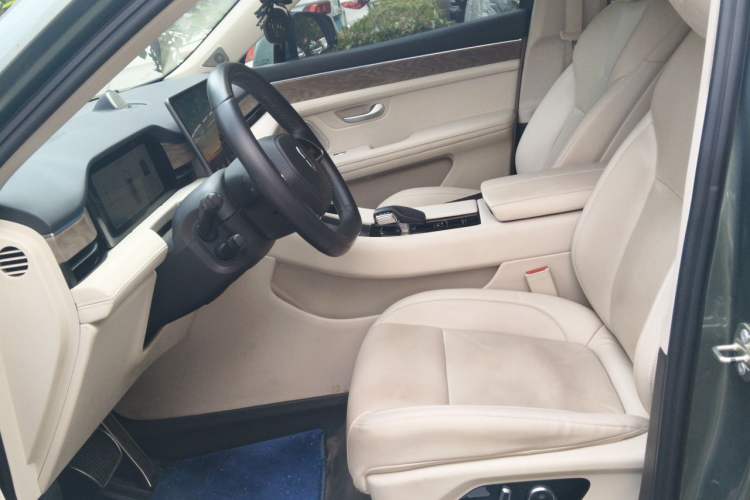 Used Hima AITO M5 2022 Extended-Range Four-Wheel Drive Performance Version Left Front Seat