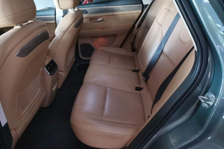Used Hima AITO M5 2022 Extended-Range Four-Wheel Drive Ultimate Edition Left Rear Seat