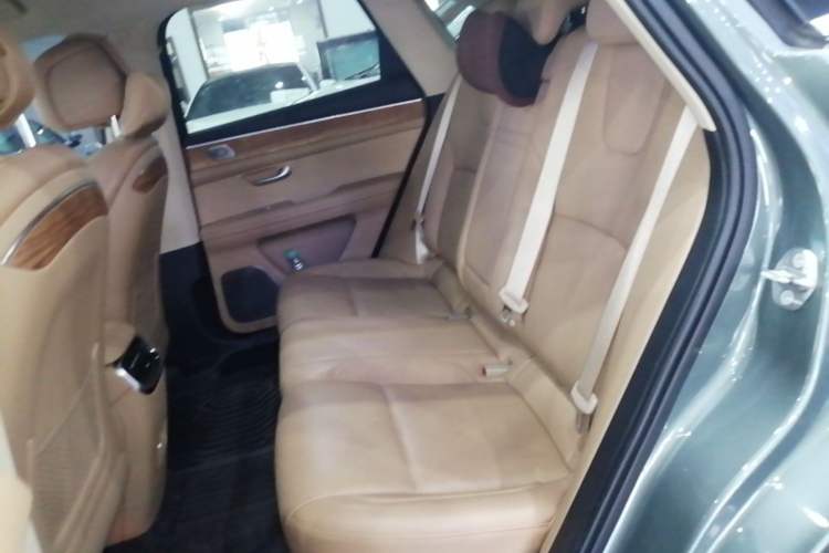 Used Hima AITO M5 2022 Pure Electric Rear-Drive Standard Edition Left Rear Seat