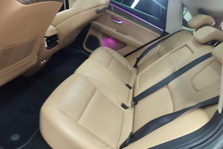 Used Hima AITO M5 2022 Extended-Range Four-Wheel Drive Ultimate Edition Left Rear Seat