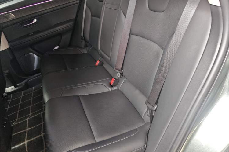 Used Hima AITO M5 2022 Extended-Range Four-Wheel Drive Performance Version Left Rear Seat