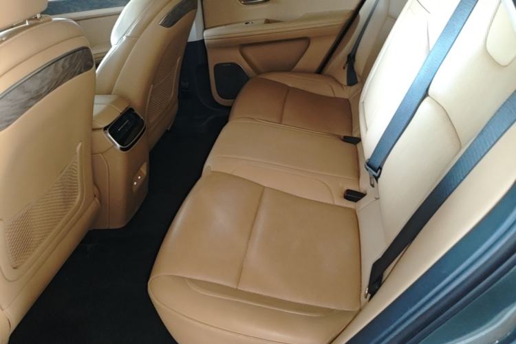 Used Hima AITO M5 2022 Extended-Range Four-Wheel Drive Performance Version Left Rear Seat