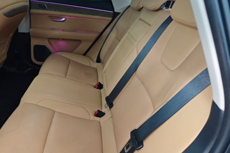 Used Hima AITO M5 2022 Range-Extended Rear-Drive Standard Version Left Rear Seat