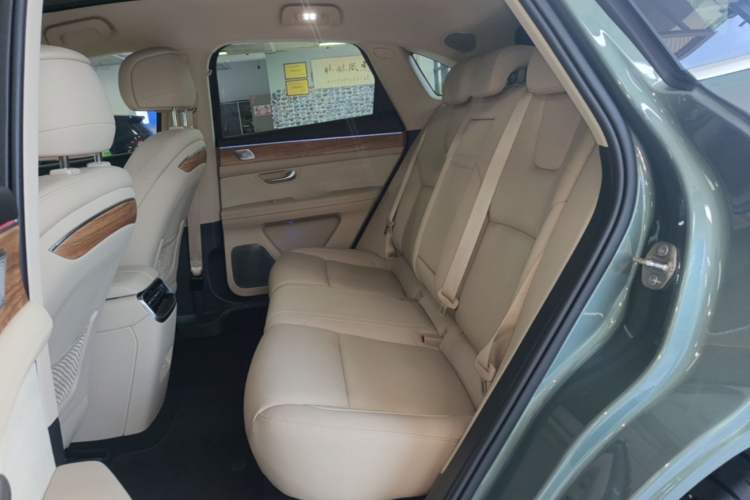Used Hima AITO M5 2022 Pure Electric Rear-Drive Standard Edition Left Rear Seat