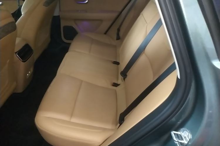 Used Hima AITO M5 2022 Extended-Range Four-Wheel Drive Ultimate Edition Left Rear Seat