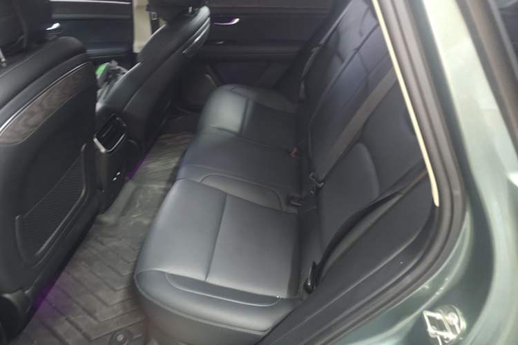 Used Hima AITO M5 2022 Range-Extended Rear-Drive Standard Version Left Rear Seat