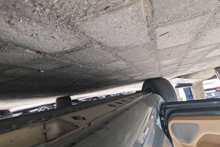 Used Hima AITO M5 2022 Pure Electric Rear-Drive Standard Edition Left Side Sill