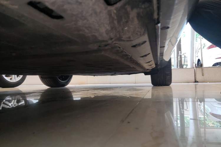 Used Hima AITO M5 2022 Extended-Range Four-Wheel Drive Ultimate Edition Left Side Sill