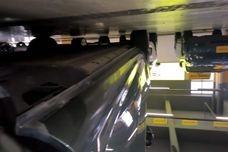 Used Hima AITO M5 2022 Range-Extended Rear-Drive Standard Version Left Side Sill