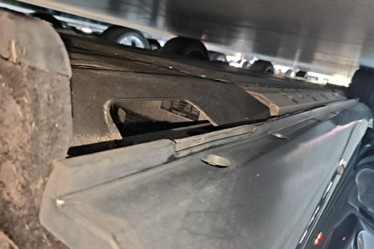 Used Hima AITO M5 2022 Extended-Range Four-Wheel Drive Ultimate Edition Left Side Sill