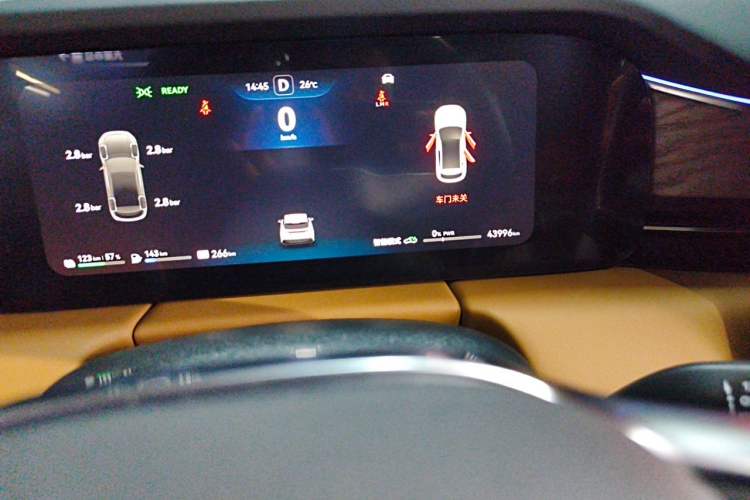 Used Hima AITO M5 2022 Range-Extended Rear-Drive Standard Version Odometer Close Up