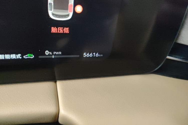 Used Hima AITO M5 2022 Extended-Range Four-Wheel Drive Ultimate Edition Odometer Close Up