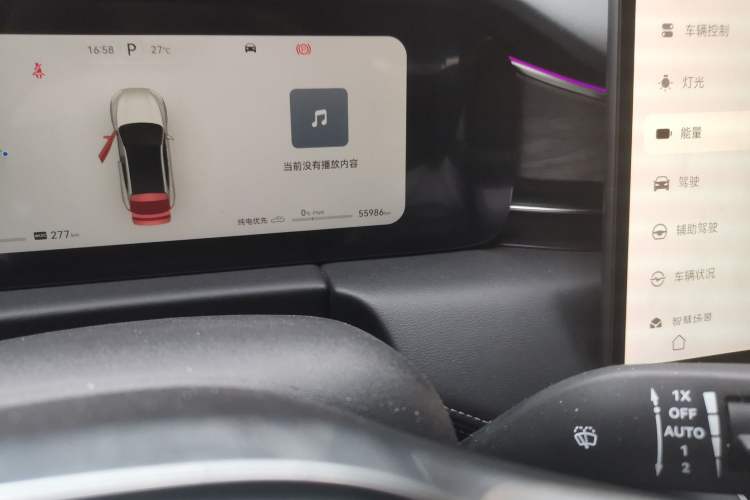 Used Hima AITO M5 2022 Extended-Range Four-Wheel Drive Flagship Edition Odometer Close Up