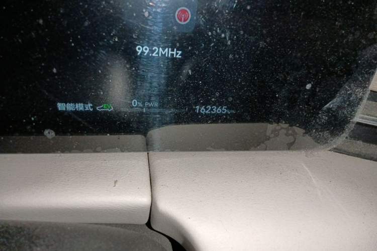 Used Hima AITO M5 2022 Extended-Range Four-Wheel Drive Performance Version Odometer Close Up