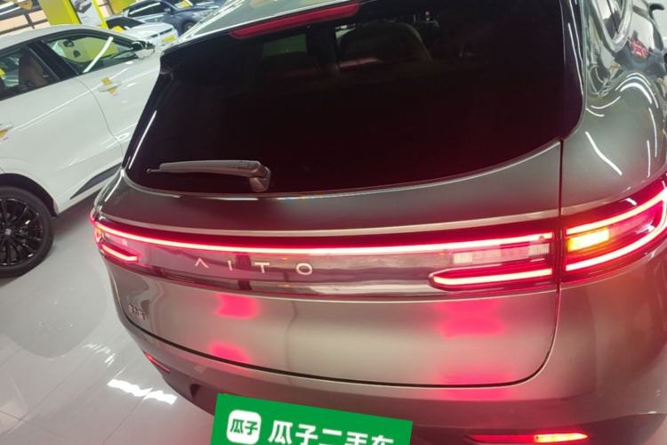 Used Hima AITO M5 2022 Extended-Range Four-Wheel Drive Ultimate Edition Rear