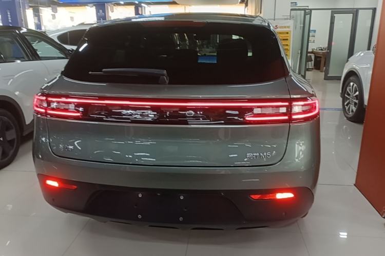 Used Hima AITO M5 2022 Extended-Range Four-Wheel Drive Performance Version Rear
