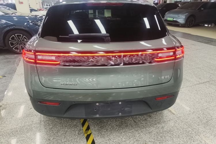 Used Hima AITO M5 2022 Extended-Range Four-Wheel Drive Performance Version Rear