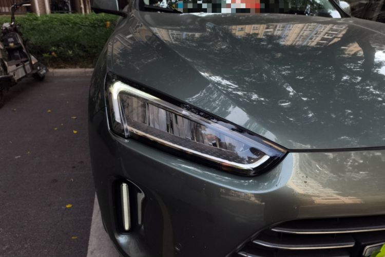 Used Hima AITO M5 2022 Extended-Range Four-Wheel Drive Performance Version Right Front Headlight