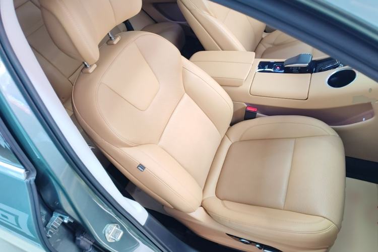 Used Hima AITO M5 2022 Range-Extended Rear-Drive Standard Version Right Front Seat