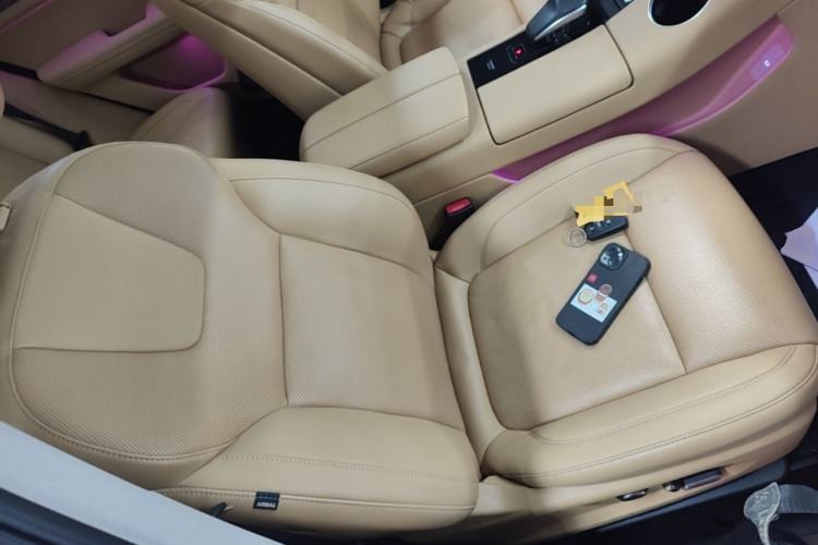 Used Hima AITO M5 2022 Extended-Range Four-Wheel Drive Ultimate Edition Right Front Seat