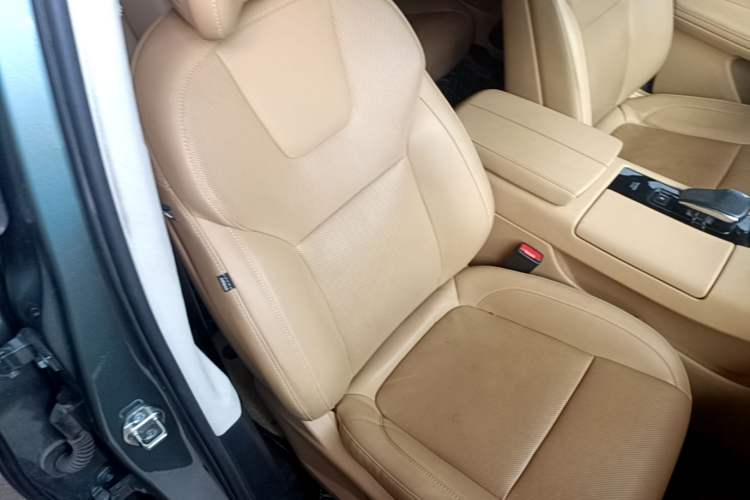 Used Hima AITO M5 2022 Range-Extended Rear-Drive Standard Version Right Front Seat