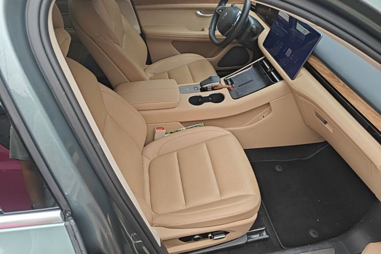 Used Hima AITO M5 2022 Pure Electric Rear-Drive Standard Edition Right Front Seat