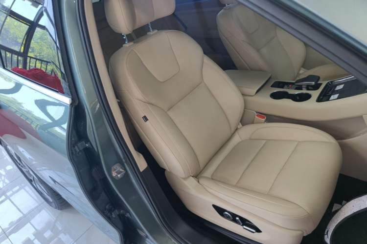 Used Hima AITO M5 2022 Pure Electric Rear-Drive Standard Edition Right Front Seat