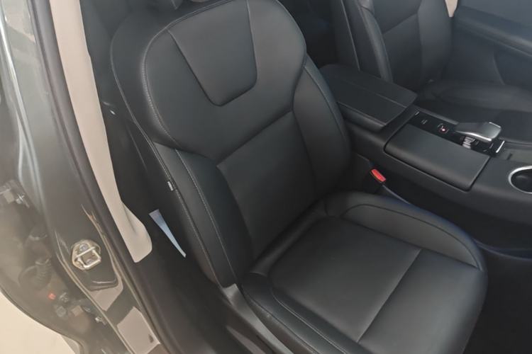 Used Hima AITO M5 2022 Extended-Range Four-Wheel Drive Performance Version Right Front Seat