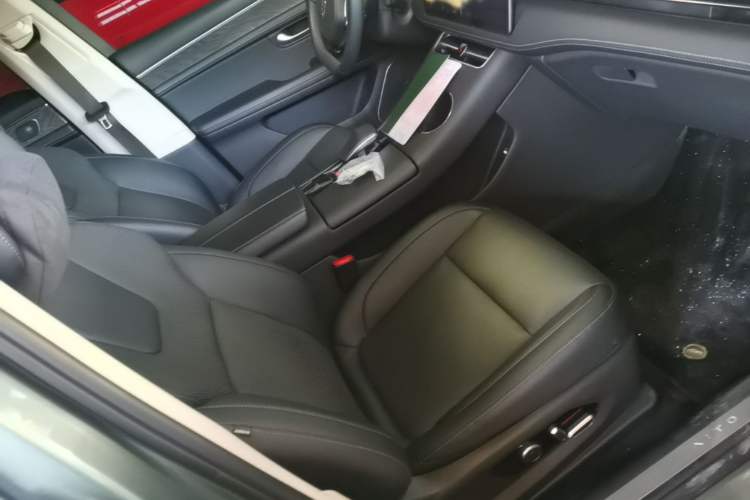 Used Hima AITO M5 2022 Extended-Range Four-Wheel Drive Performance Version Right Front Seat