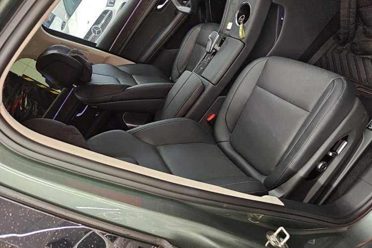 Used Hima AITO M5 2022 Extended-Range Four-Wheel Drive Performance Version Right Front Seat