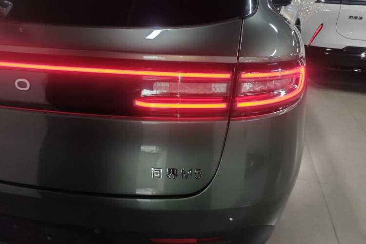 Used Hima AITO M5 2022 Range-Extended Rear-Drive Standard Version Right Rear Taillight