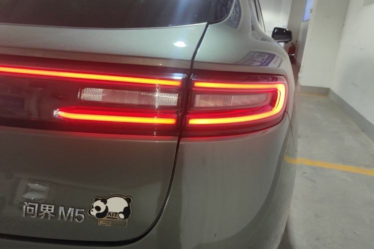 Used Hima AITO M5 2022 Extended-Range Four-Wheel Drive Flagship Edition Right Rear Taillight