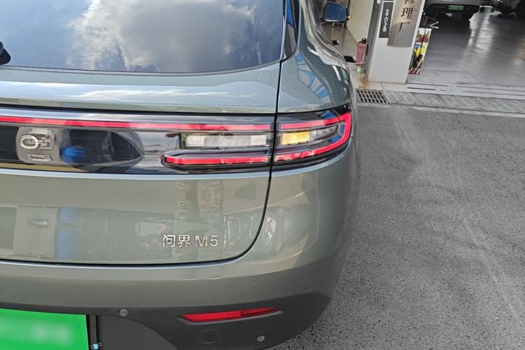 Used Hima AITO M5 2022 Extended-Range Four-Wheel Drive Ultimate Edition Right Rear Taillight