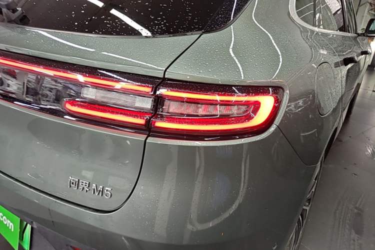 Used Hima AITO M5 2022 Extended-Range Four-Wheel Drive Performance Version Right Rear Taillight