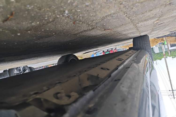 Used Hima AITO M5 2022 Pure Electric Rear-Drive Standard Edition Right Side Sill