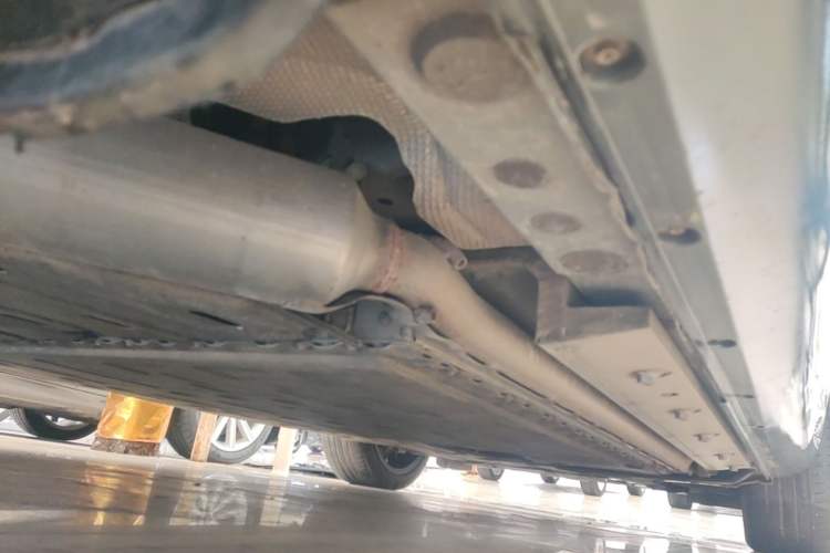 Used Hima AITO M5 2022 Extended-Range Four-Wheel Drive Ultimate Edition Right Side Sill