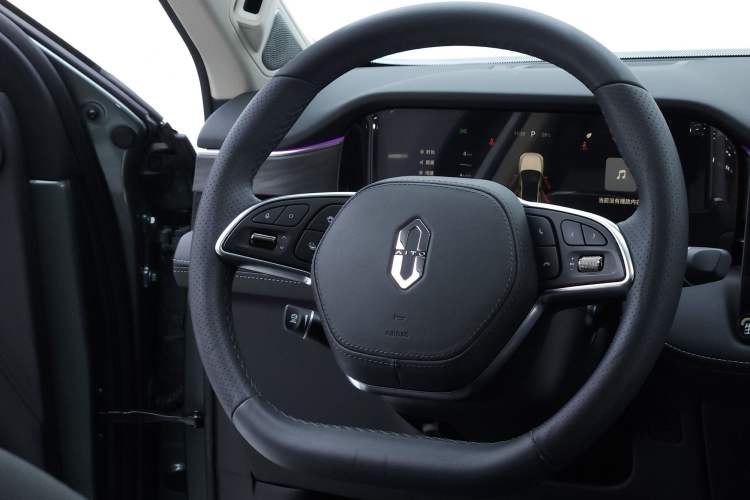 Used Hima AITO M5 2022 Range-Extended Rear-Drive Standard Version Steering Wheel