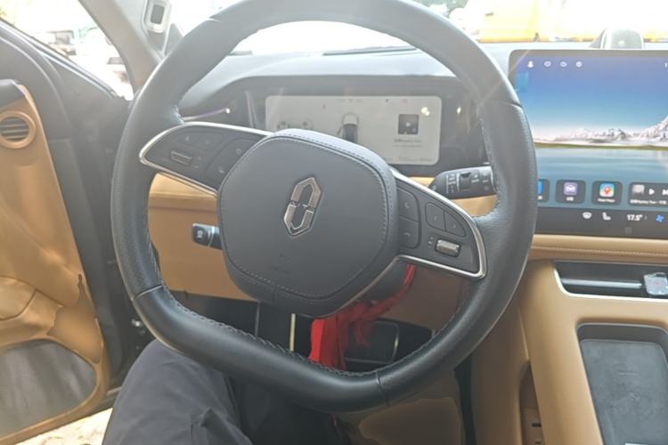 Used Hima AITO M5 2022 Range-Extended Rear-Drive Standard Version Steering Wheel